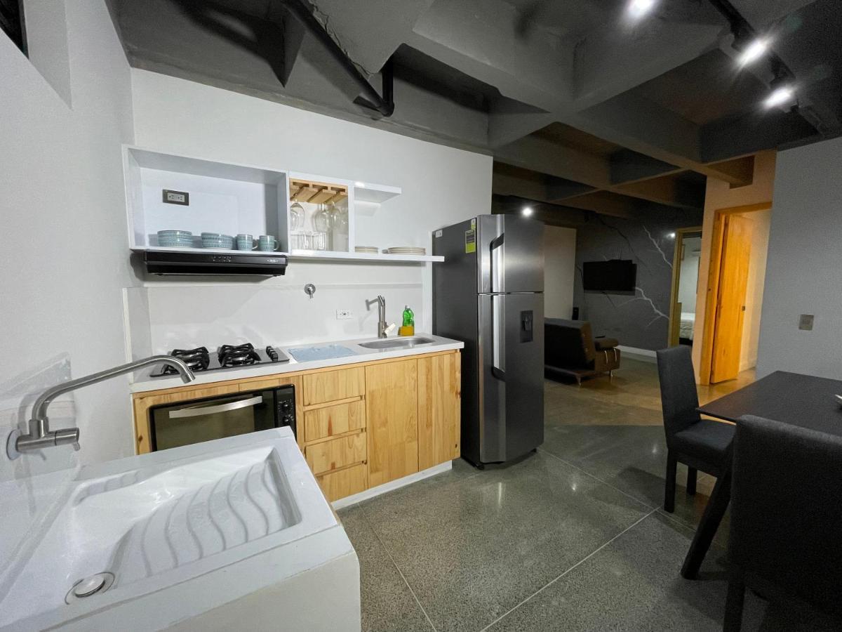 Edificio Helena Apartment Medellin Bagian luar foto