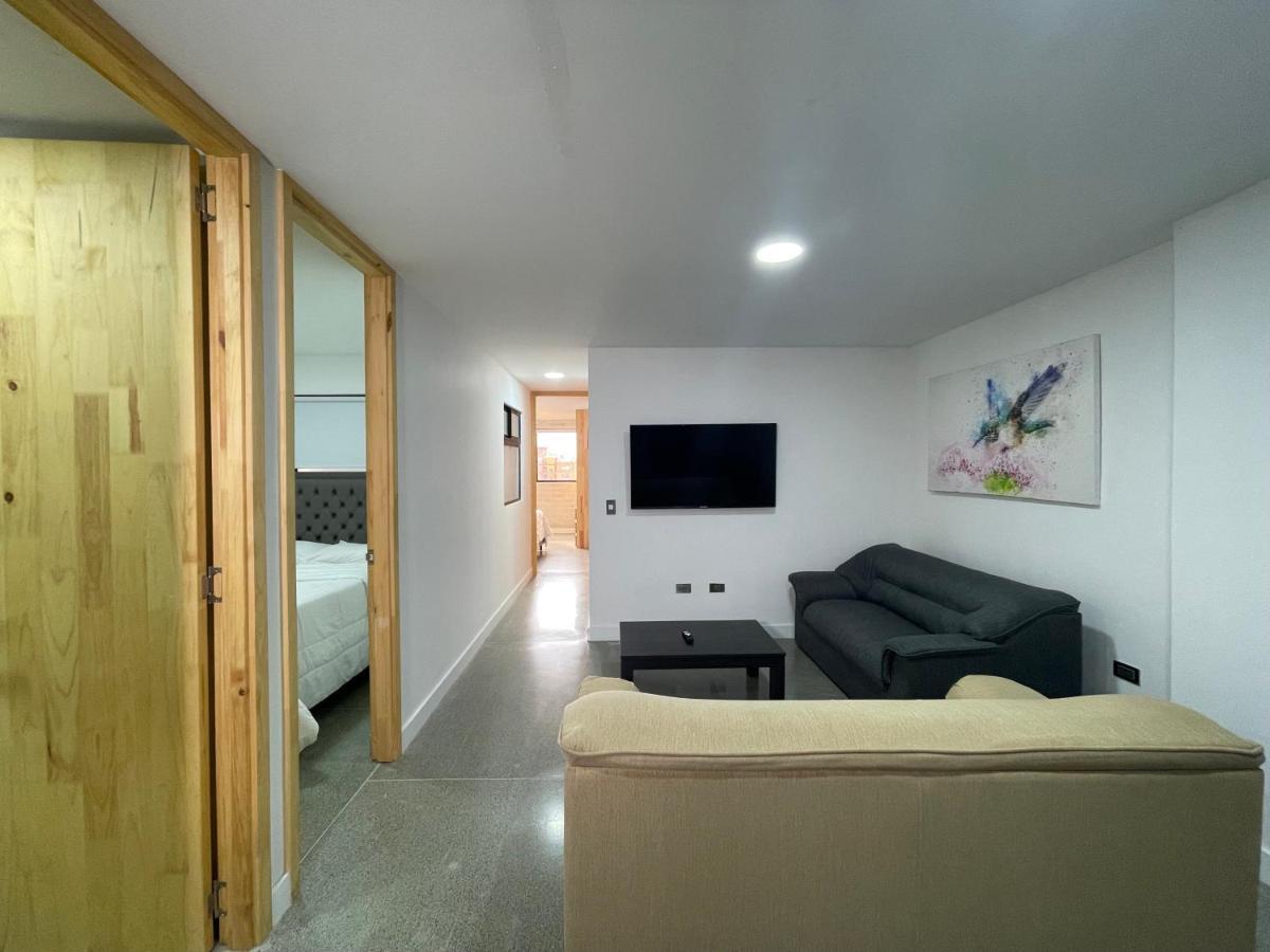 Edificio Helena Apartment Medellin Bagian luar foto