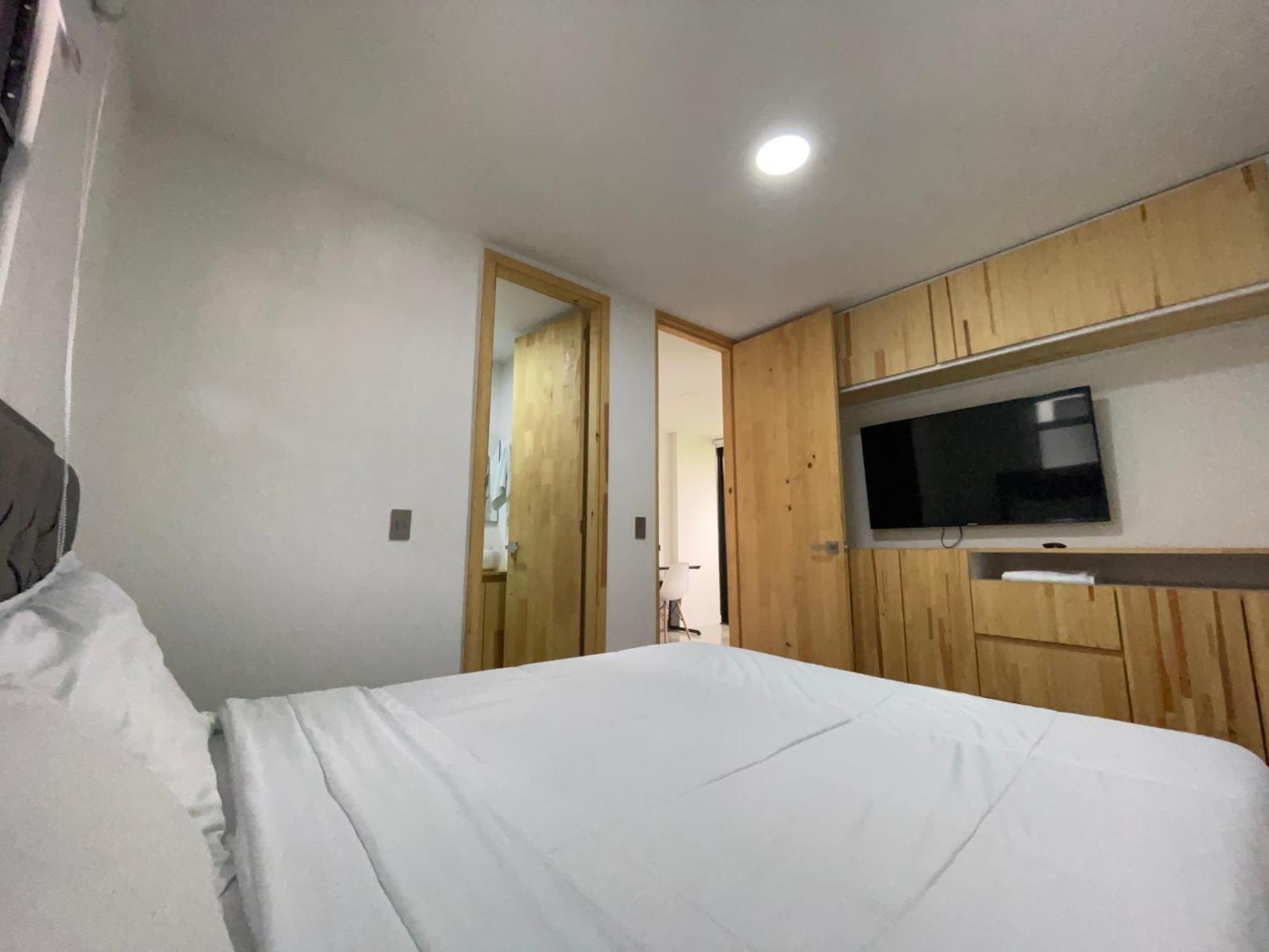 Edificio Helena Apartment Medellin Bagian luar foto